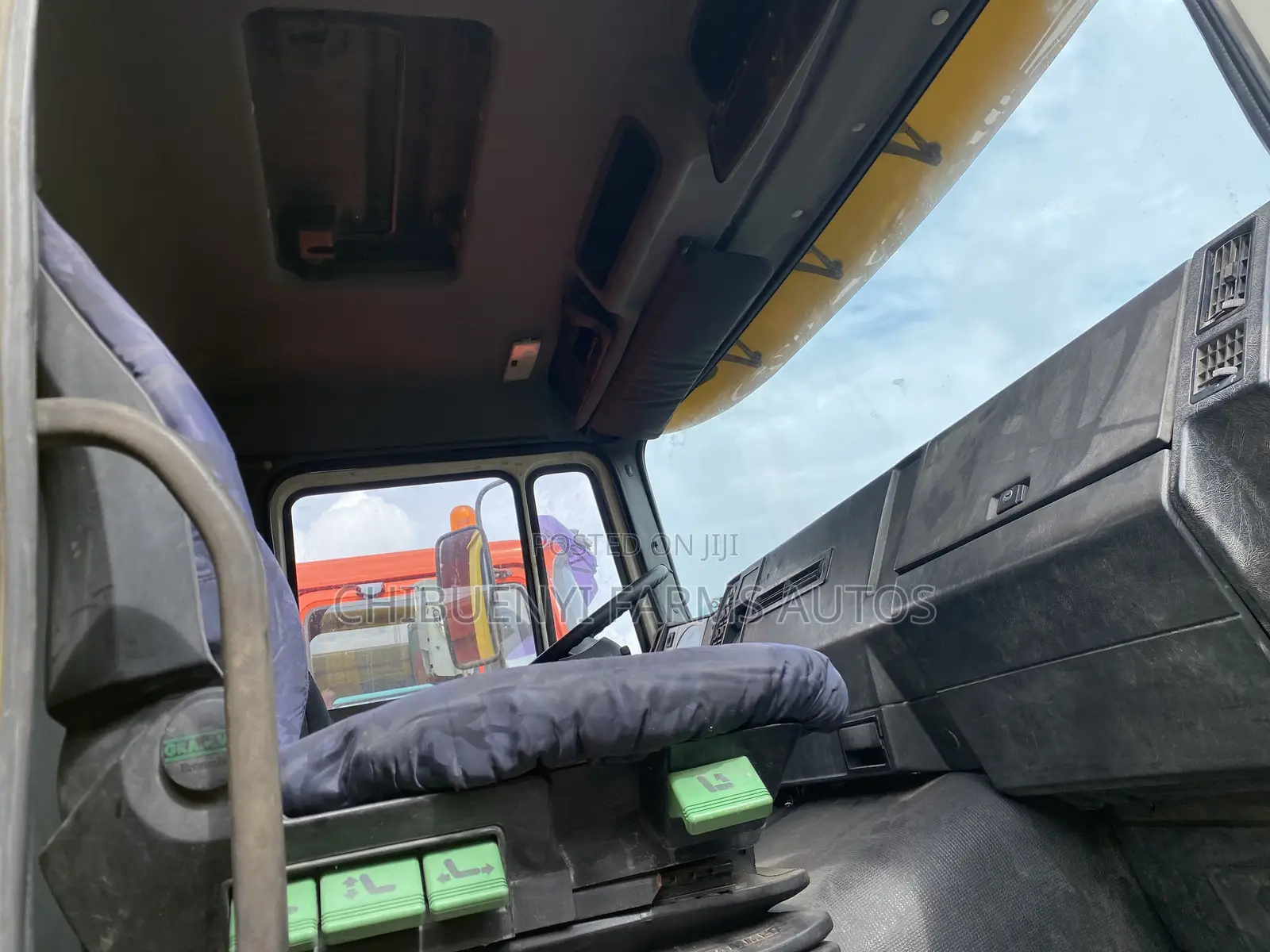 Man Tipper 10-Tyres