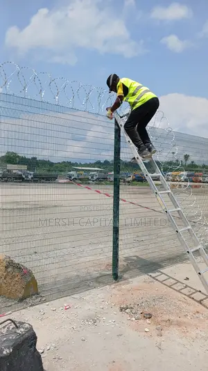 Anti-Finger 358 Security Mesh | Clear View Fence Supply Installation