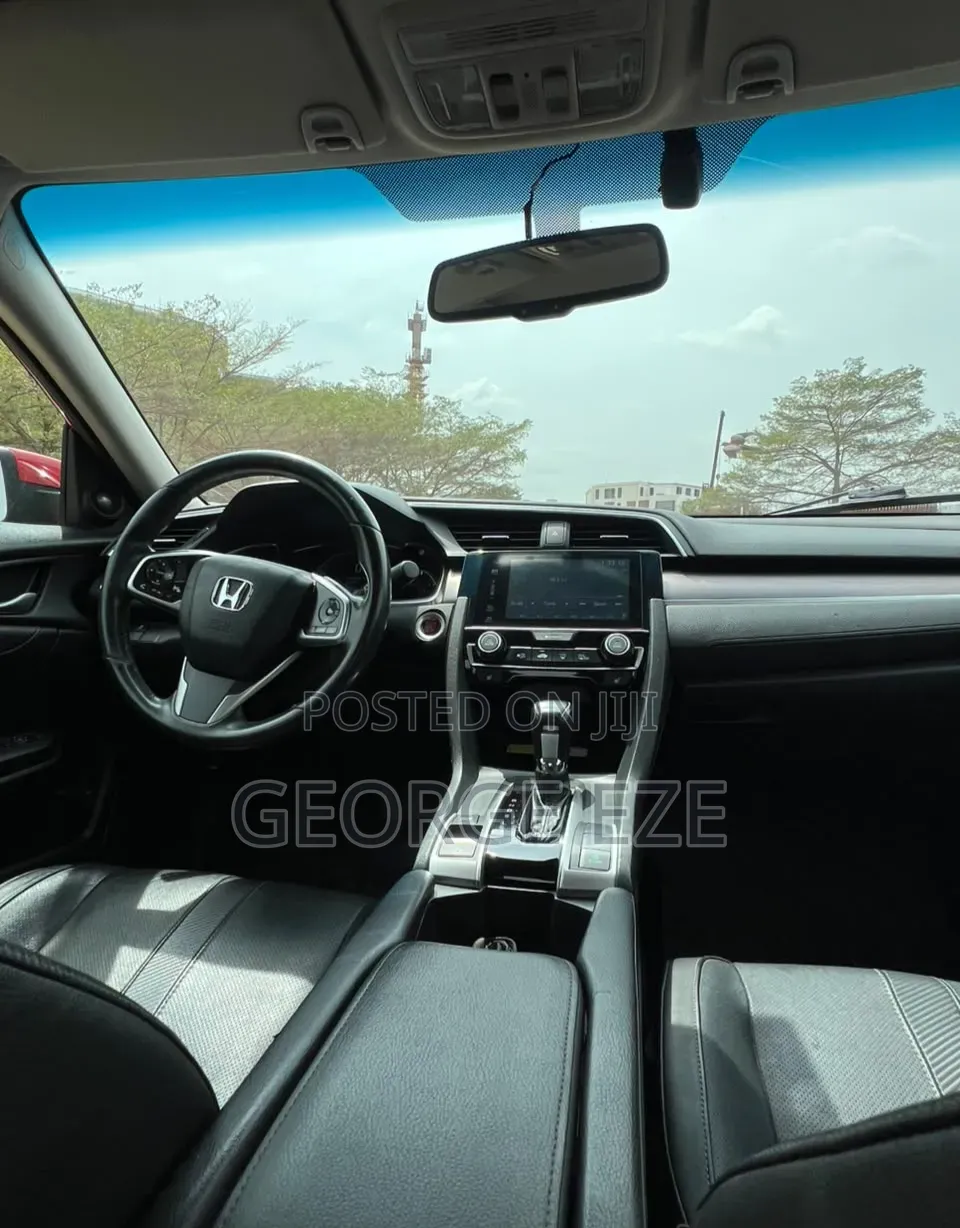 Honda Civic 2019 Red
