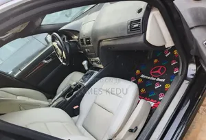 Mercedes-Benz C300 2010 Black