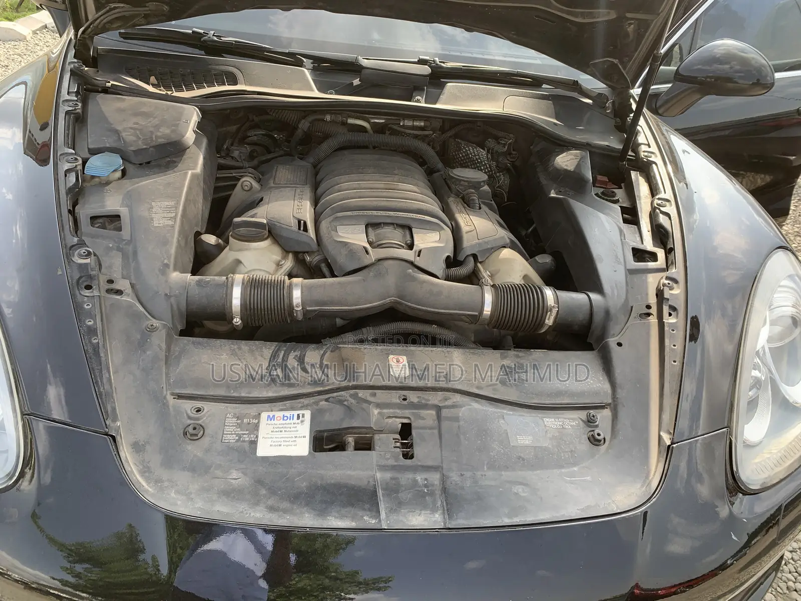 Porsche Cayenne 2011 Black