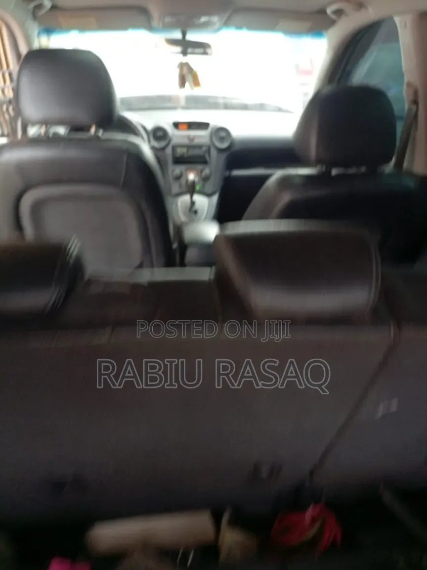 Kia Cadenza 2010 Silver