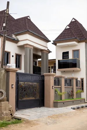 5bdrm Duplex in New Bodija Estate, Ibadan for rent