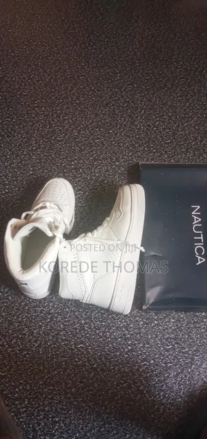 Nautica White Canvas