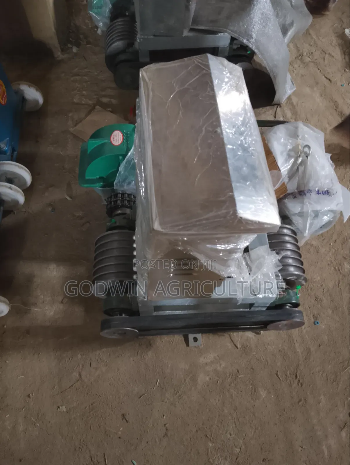 Manure Scrapper Machine With 2rolls