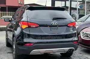 Hyundai Santa Fe 2015 Black