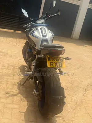 Yamaha FZ 2018 Blue