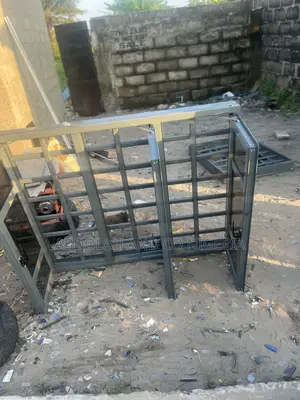 Aluminum Windows and Burglary
