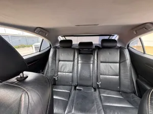 Lexus ES 2013 Black