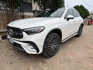Mercedes-Benz GLC-Class GLC 300 4MATIC AWD 2023 White