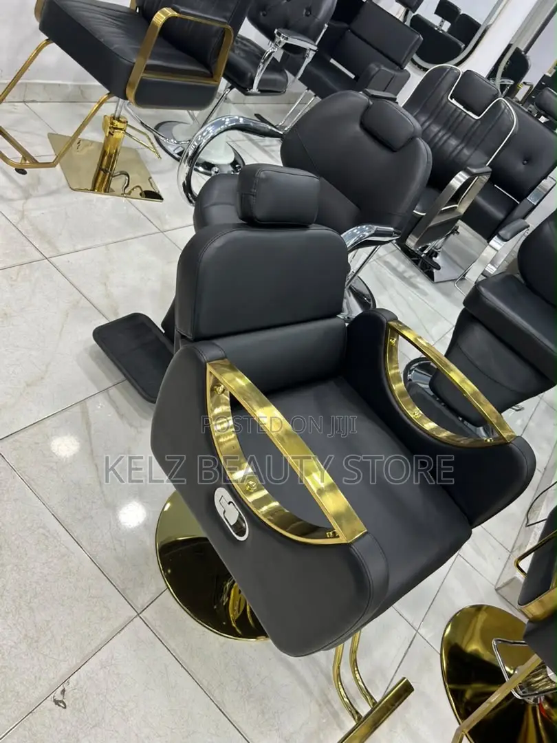 Standard Barber Chair With Head Rest