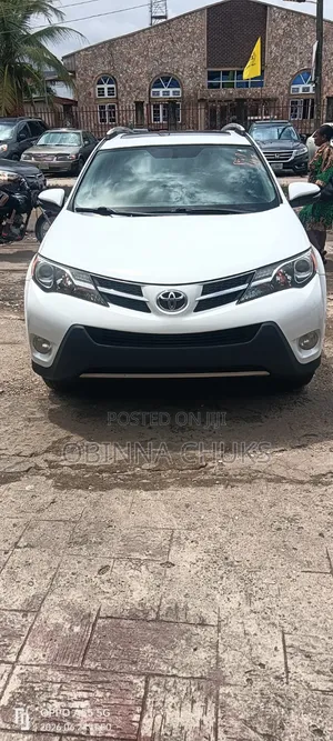 Toyota RAV4 2014 White