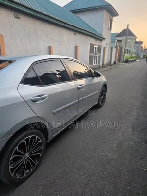 Toyota Corolla 2016 Silver