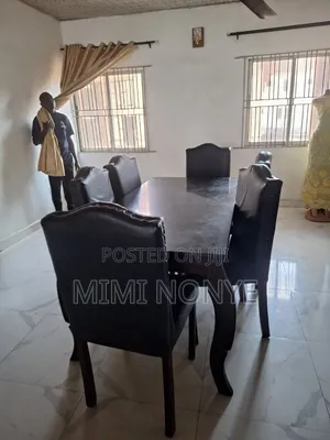 Dinning Table