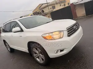 Toyota Highlander Sport 2008 White