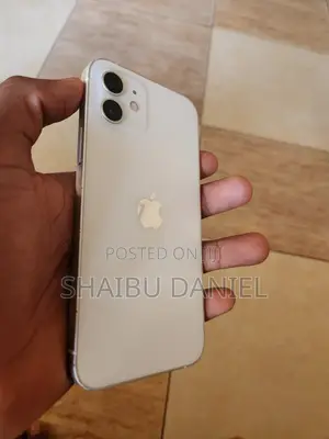 Apple iPhone 12 64 GB White
