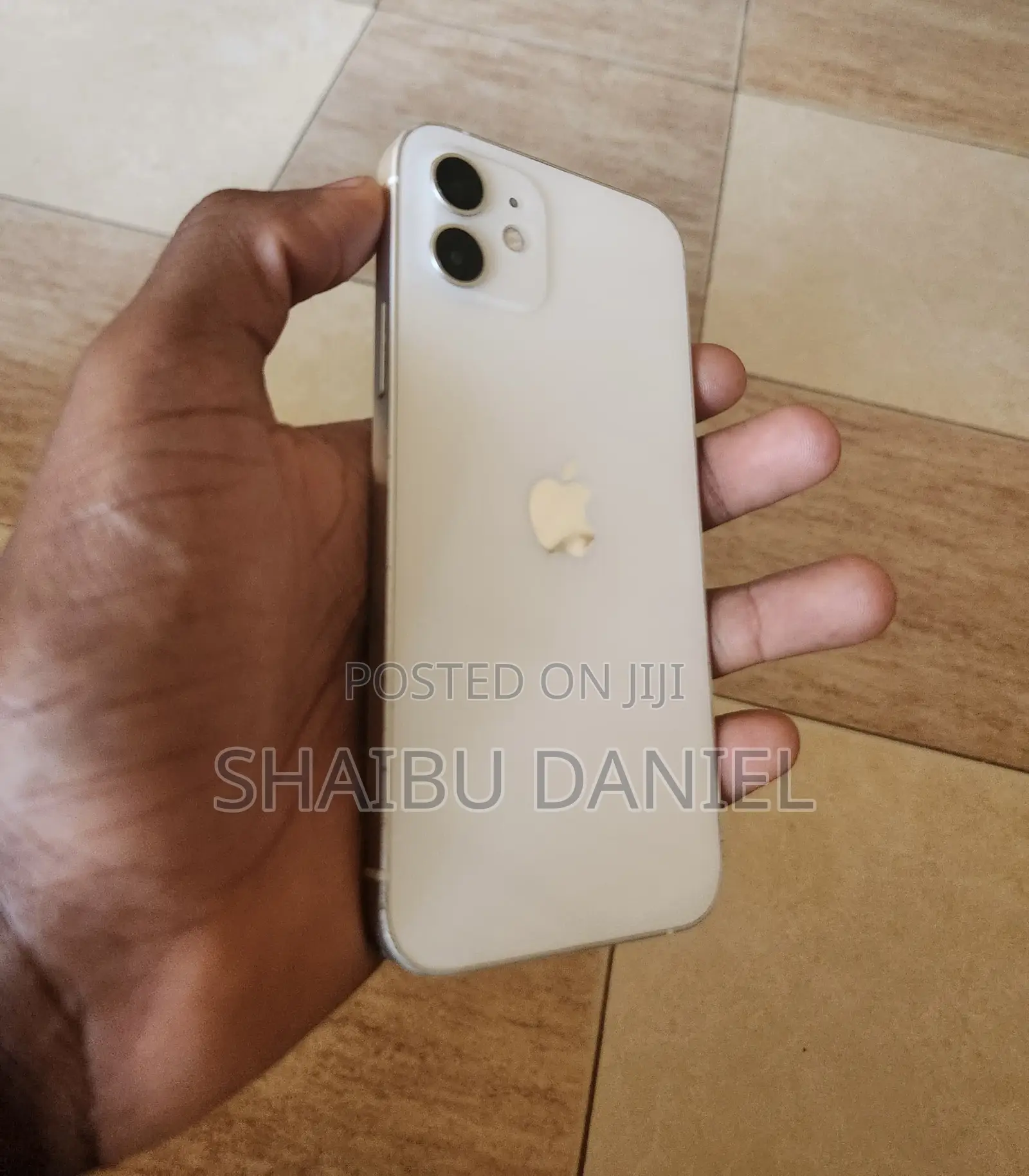Apple iPhone 12 64 GB White