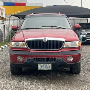 Lincoln Navigator 1998 Maroon