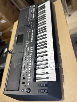 Yamaha Sx-600 Arranger Keyboard