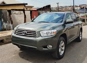 Toyota Highlander Limited 2012 Green