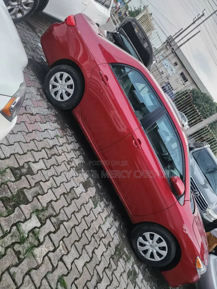 Toyota Corolla 2011 Red