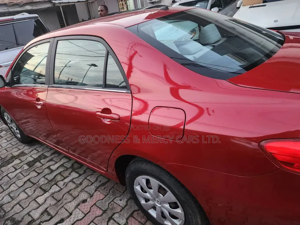 Toyota Corolla 2011 Red