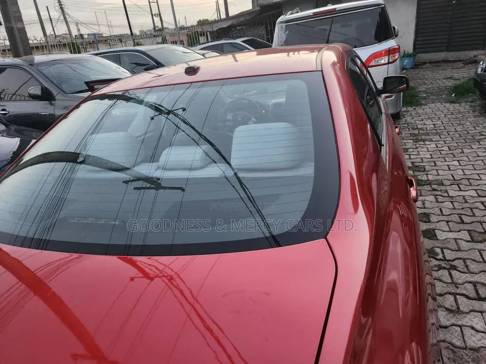 Toyota Corolla 2011 Red