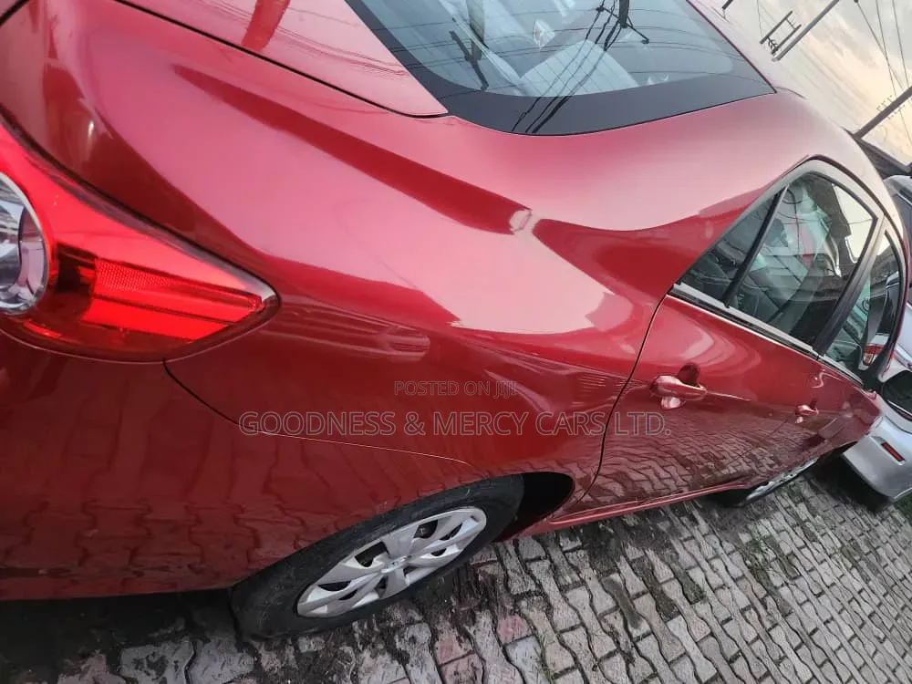 Toyota Corolla 2011 Red