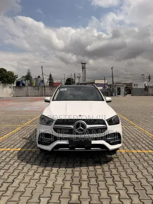 Mercedes-Benz GLE-Class GLE 350 2022 White