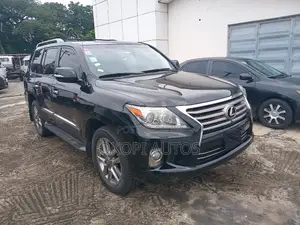 Lexus LX 570 AWD 2013 Black