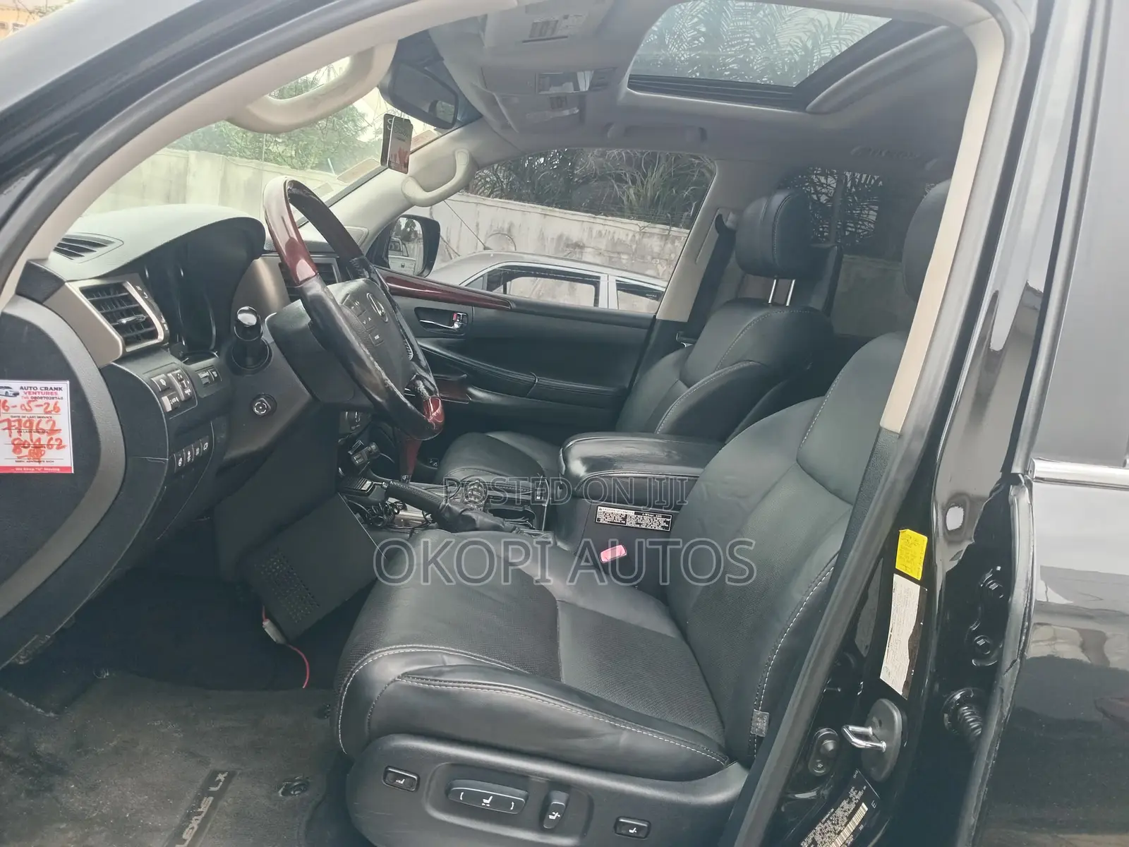 Lexus LX 570 AWD 2013 Black