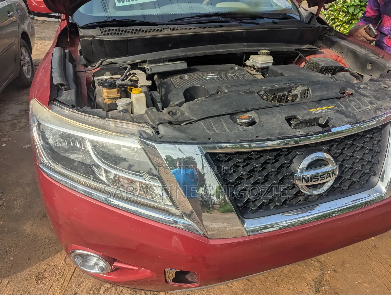 Nissan Pathfinder 2014 Red