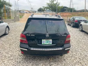 Mercedes-Benz GLK-Class 350 4MATIC 2011 Black