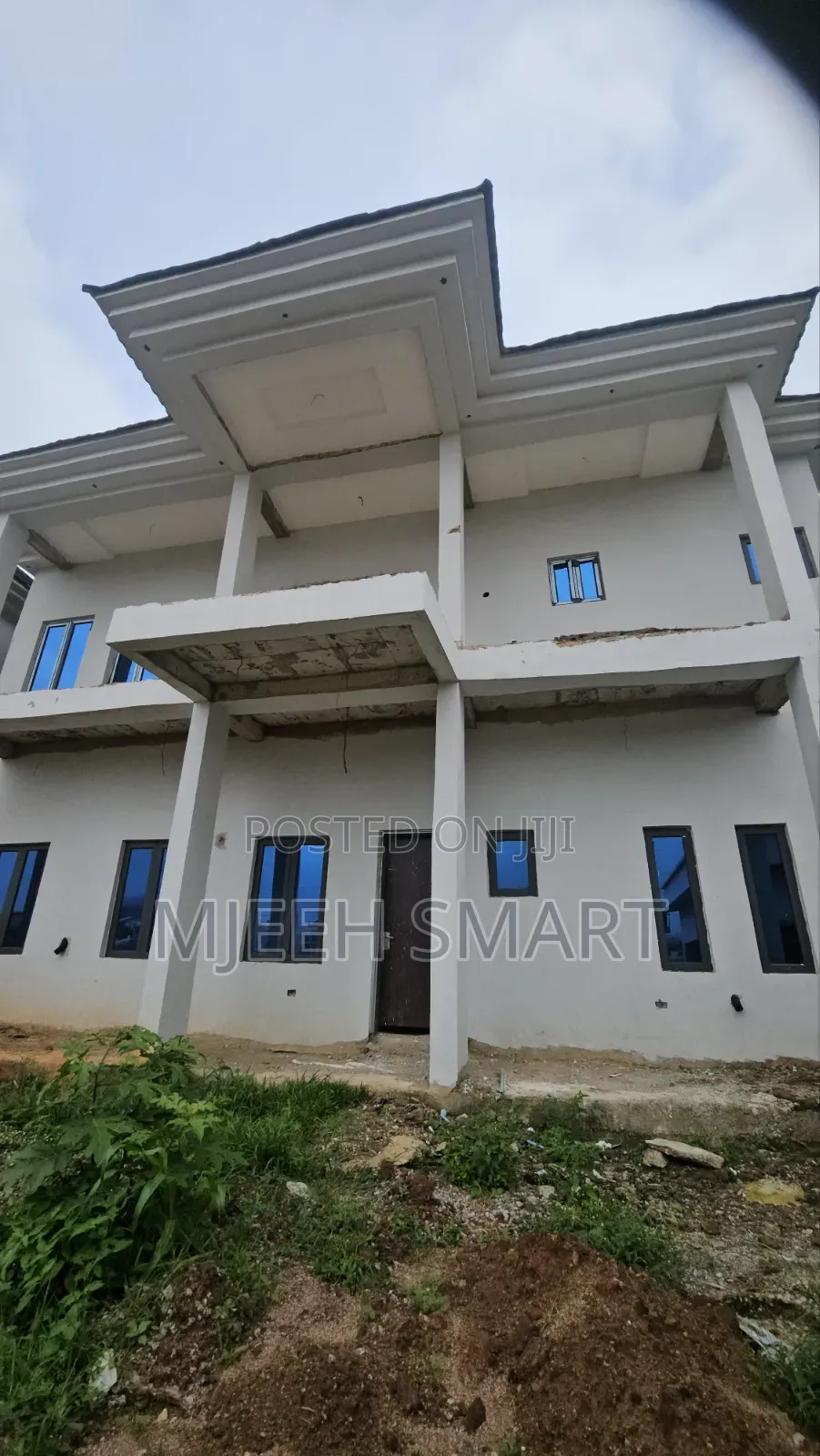 6 Bedroom Fully Detached Duplex