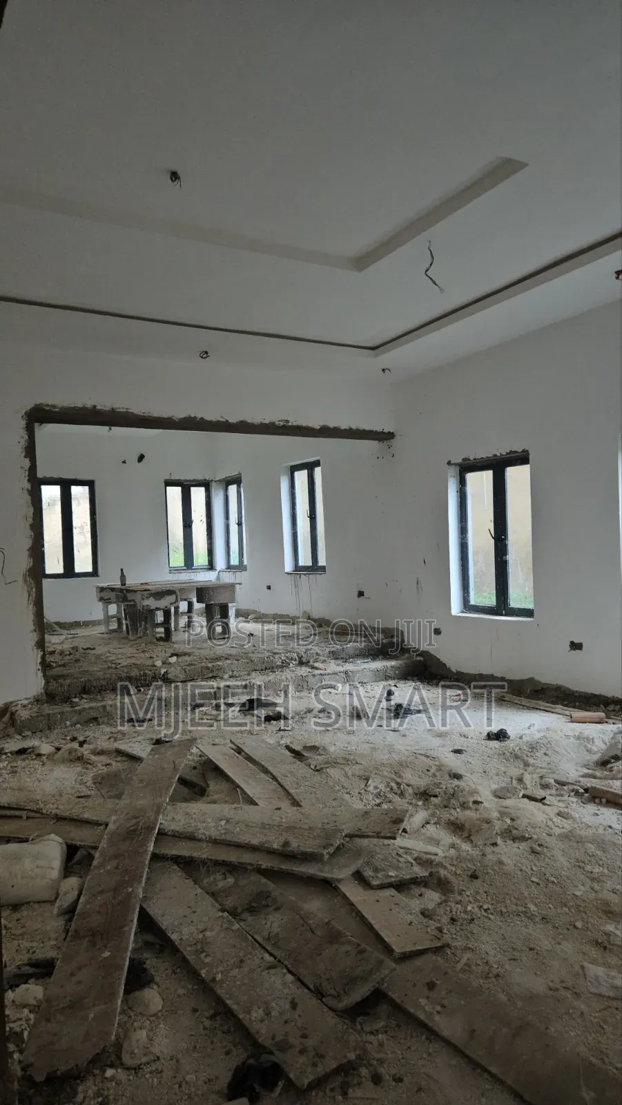 6 Bedroom Fully Detached Duplex