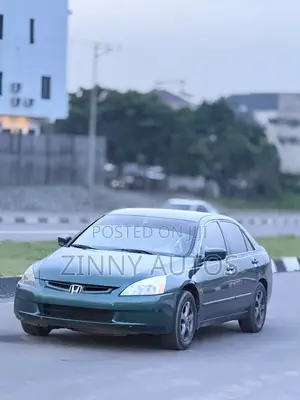 Honda Accord 2004 Gray