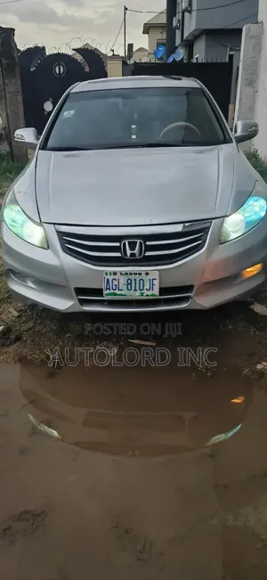 Honda Accord Sedan EX-L V-6 2010 Silver