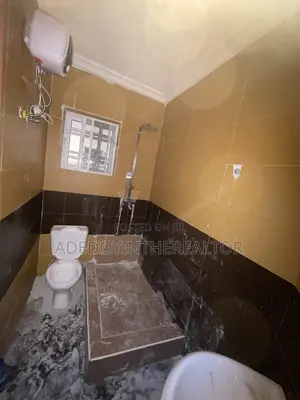 1bdrm Apartment in Cooplag Garden, Lekki Phase 2 for rent