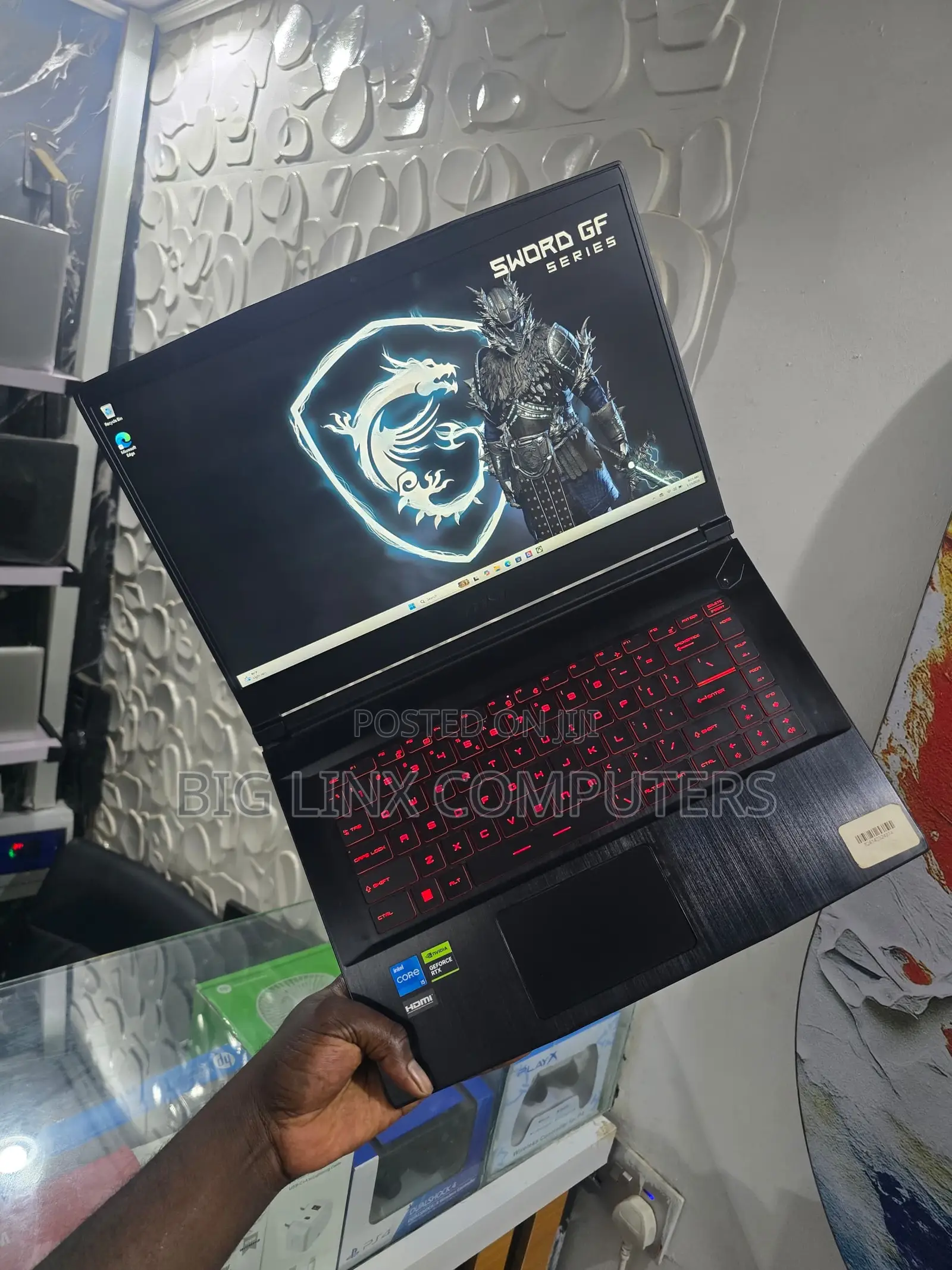 Laptop MSI 16GB Intel Core i5 SSD 512GB