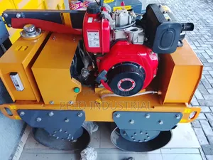 Fuel Articulated Turning Compactor Machine