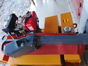 Fuel Articulated Turning Compactor Machine