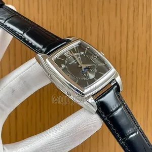 Replica Patek Philippe Geneve Leather Watch