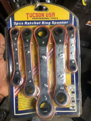 Tucson Usa 5-Piece Reversible Ratchet Ring Spanner