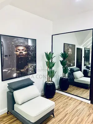 Luxury 1-Bedroom Smart Penthouse With Balcony – Utako, Abuja