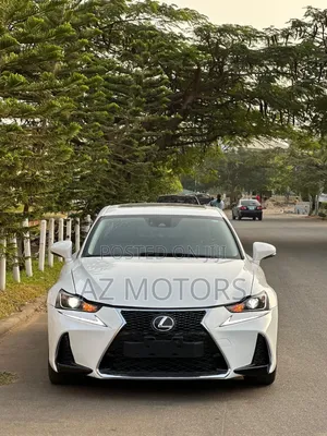 Lexus ES 2018 White