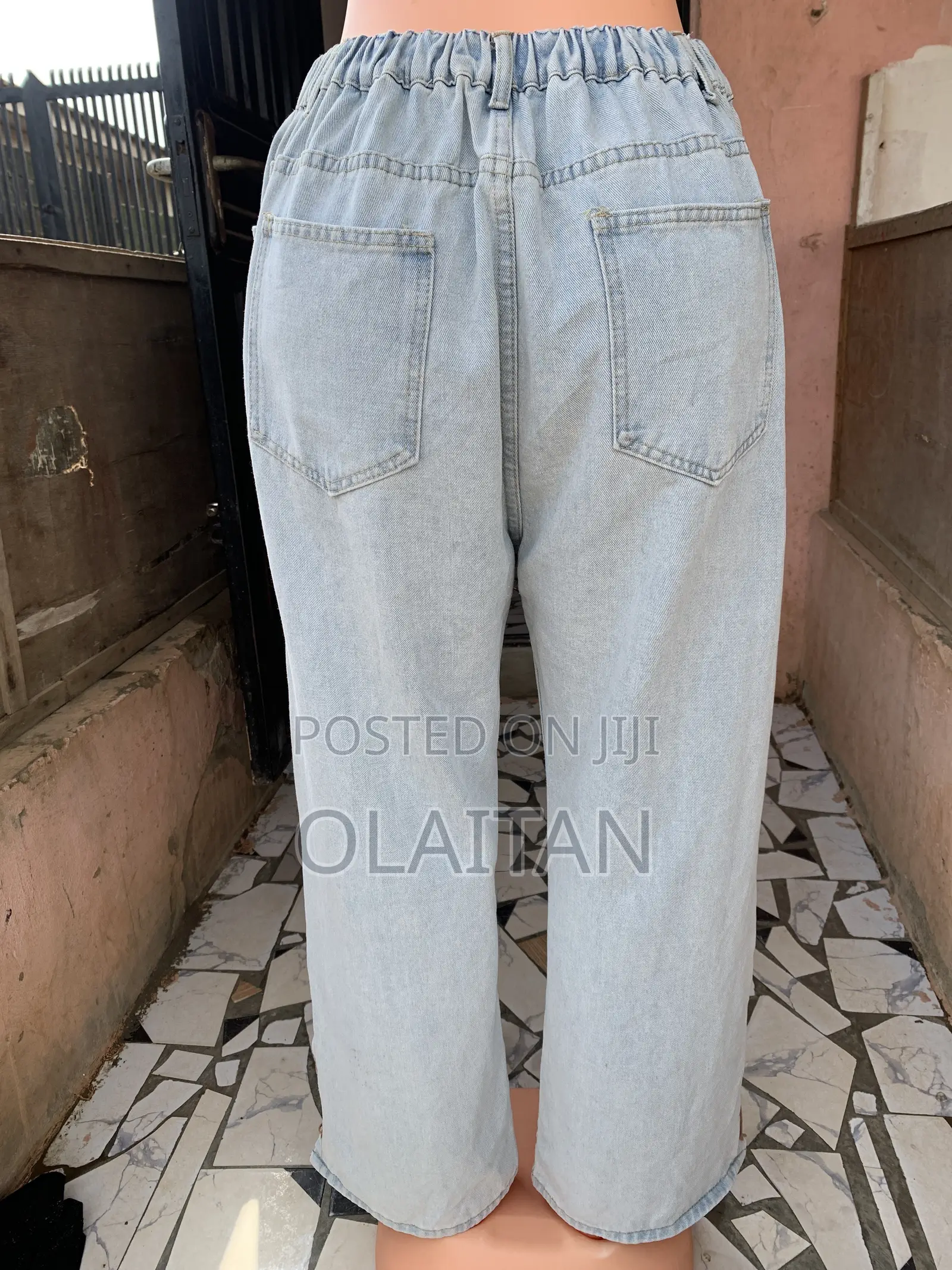 Thrift Baggy Jeans