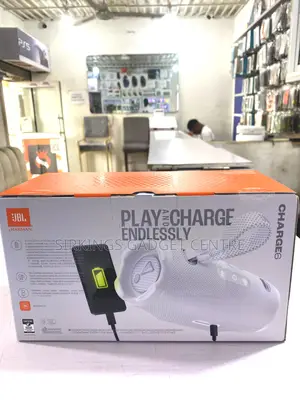 JBL Charge 6