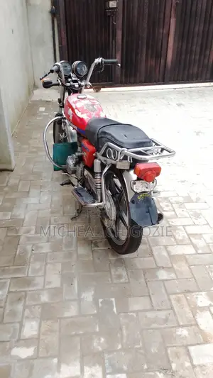 Qlink Achilles 150 2015 Red