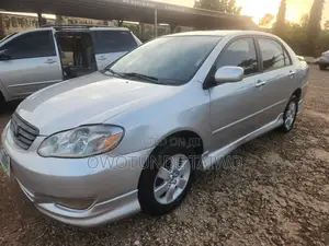 Toyota Corolla 2004 Silver