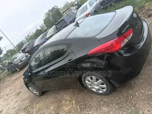 Hyundai Elantra SE 4dr Sedan (1.8L 4cyl 6M) 2014 Black